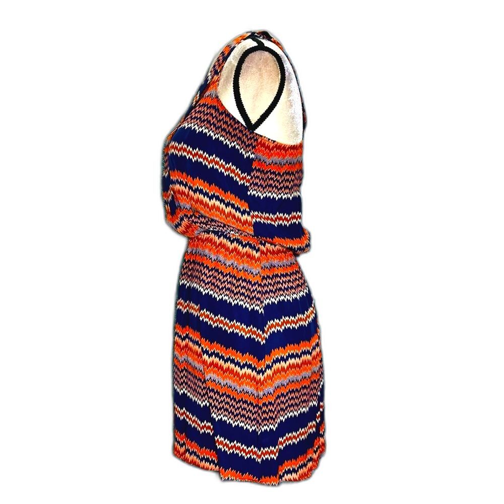 Parker Silk Chevron Print Mini Dress Sz S - Picture 2 of 5